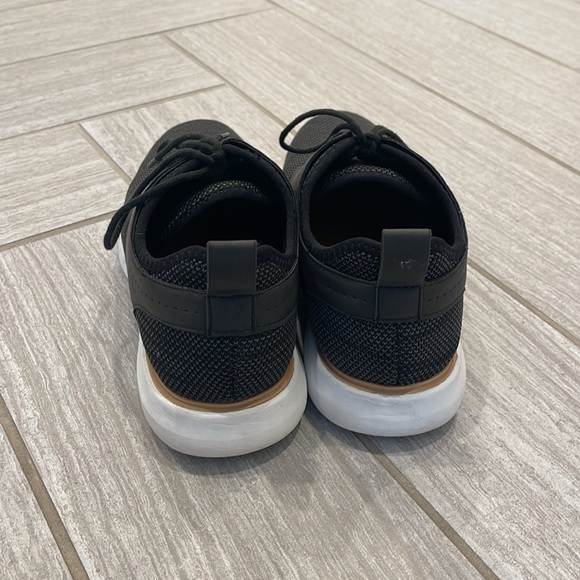 Men’s dress shoes - Picture 2 of 3